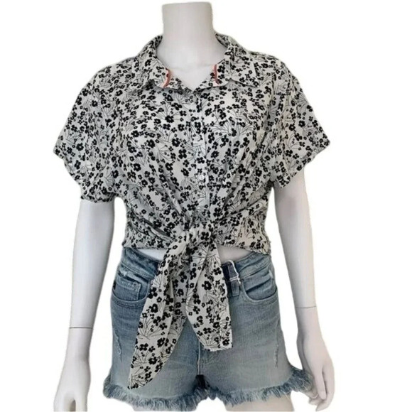 Wonderly Black and White Floral Camp Top Size XXL - Picture 4 of 4